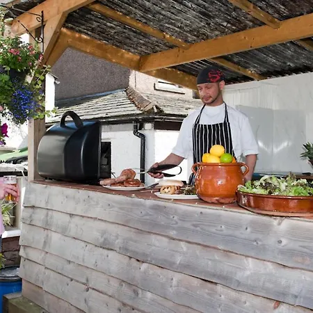 Boot & Shoe Greystoke