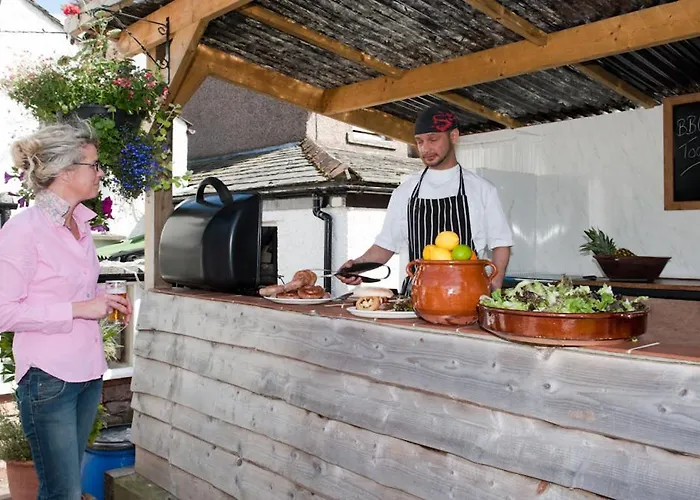 Boot & Shoe Greystoke